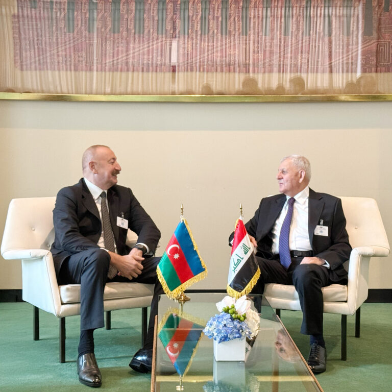 1758646090523428375-scaled