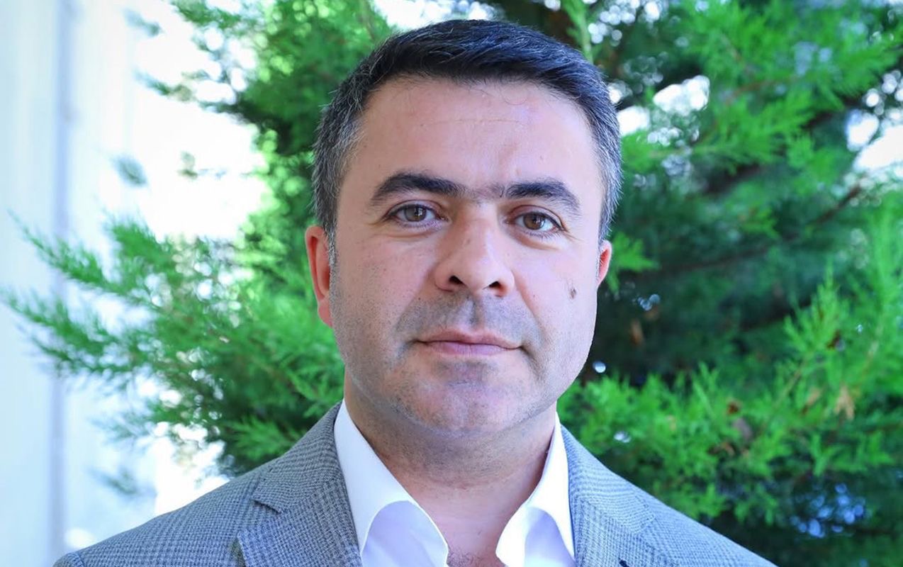 74cfcc93-31c3-4fe2-9eb3-4c07192ce983