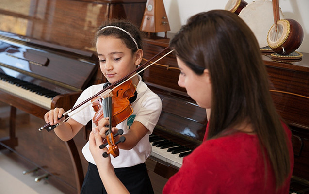 cabb3cb9_90fa_4ea0_bd28_e2568f3a0d29_musiqi_1759239041