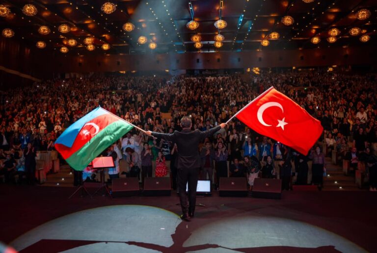 1760858309115301705668f490c5974db