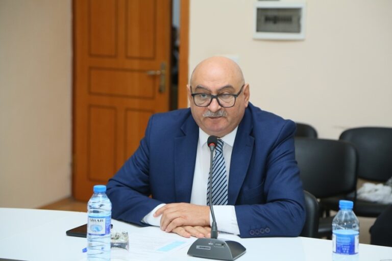 21d72719728945188a624a5767e7f04b31102025080038141