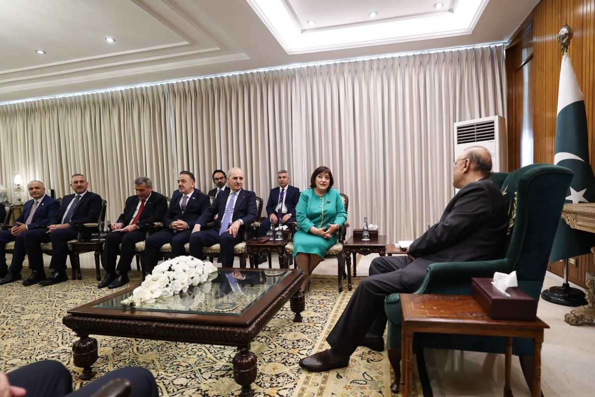 68ed2d23caf3268ed2d23caf33176037405168ed2d23caf2d68ed2d23caf30