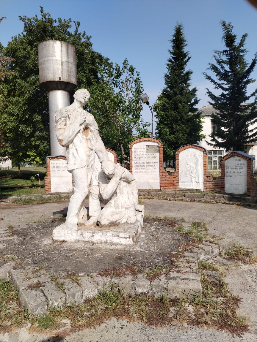 99526663-31f3-4c87-b063-1c7a9136b271