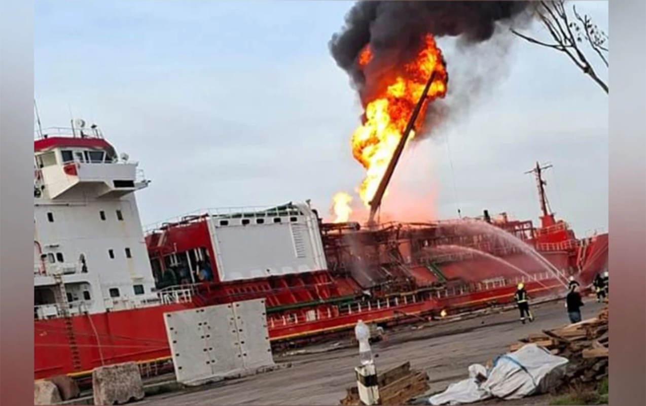 1763396193553150417691b4a61e8204