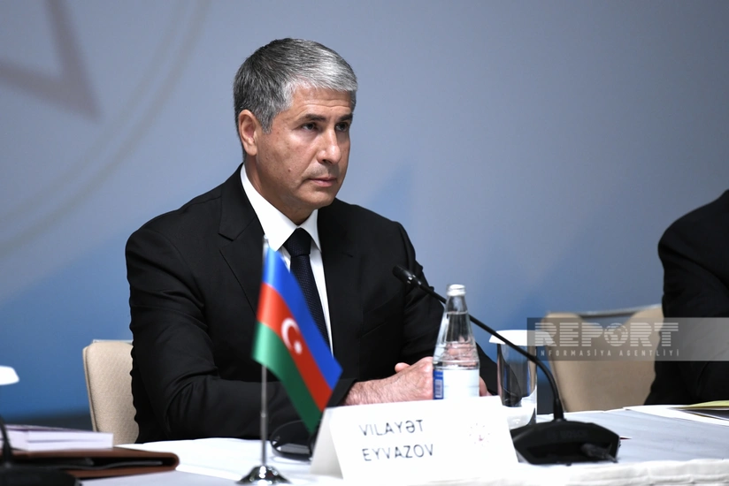 70758f50-7c8d-3fff-ab00-327a7b442019_825