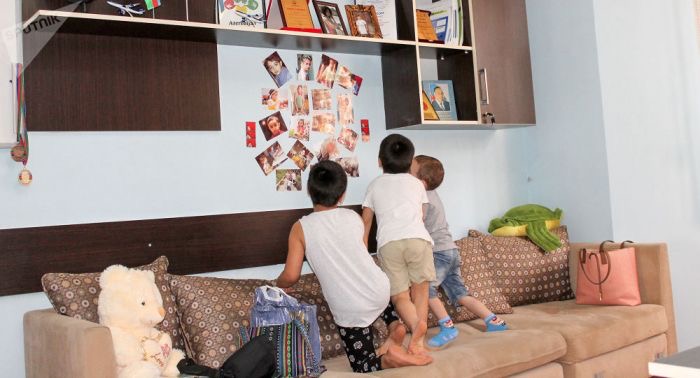 9bbdcf54-df66-44fe-89d2-568b5cab1fde