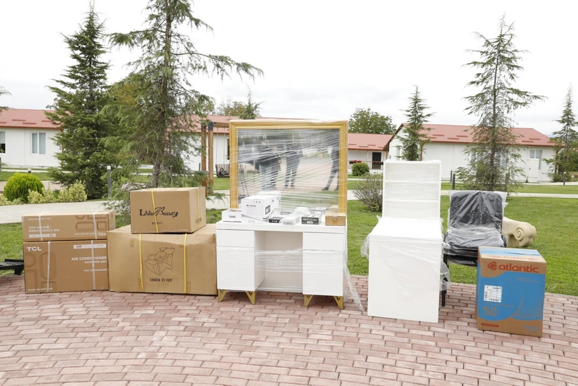 EOeC6mTIVEpzLUaVjUjgqCMfqXJlsk3DEjlHrV1l_825