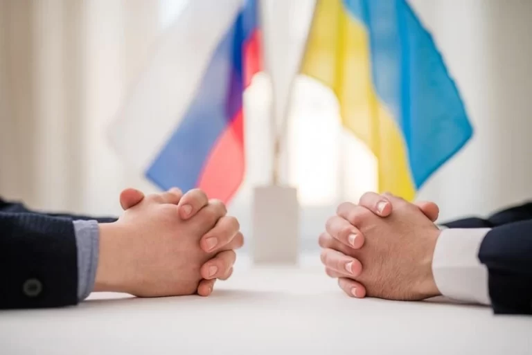 FHyutR1MkJRblPPirUlqeDquqaqmSaz33DAsEW7O_825