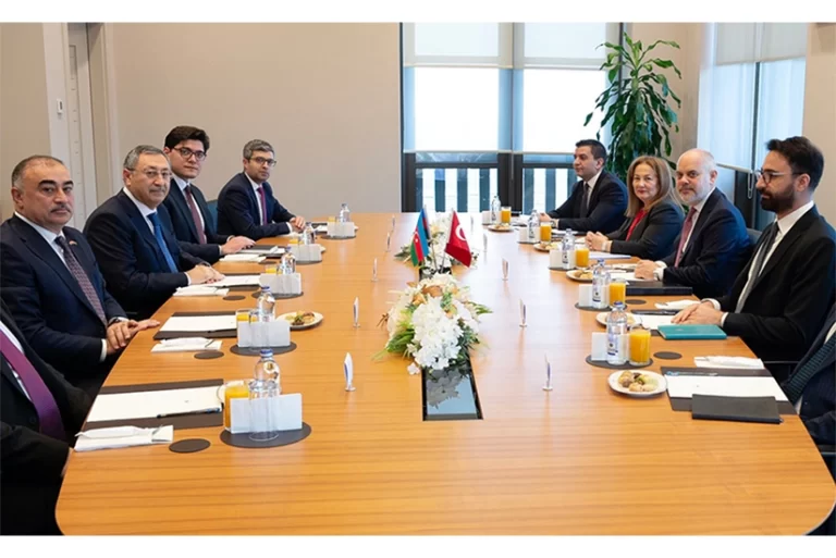 OOQVpnaBhoyK4B0pMc7scMtmmAdmSy3Ybzd2DIpB_825