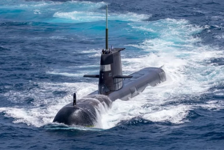 Oa50koS6G67ZHqeQZOC4fat17ELW6beeV1nN05Xj_825