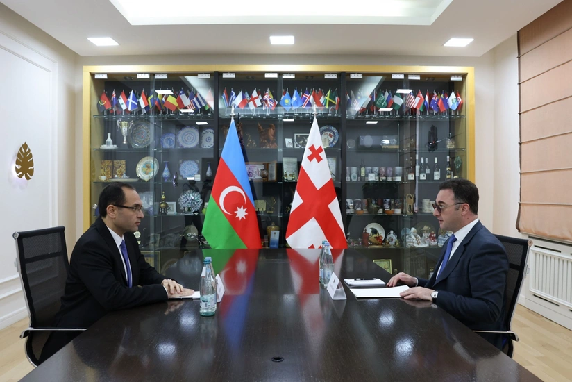 aYG3u8TaEMlkQqMV4CUBJ8Hsj5Dut2He30QSlJna_825 (1)