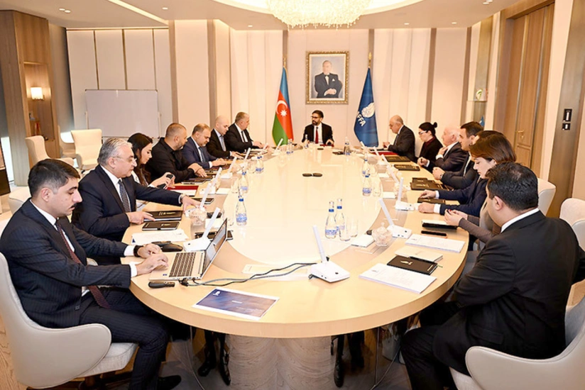 hypBLThfYc1JAdlM71oCwY2b9A19GOfij5OpZ7tb_825