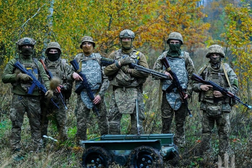 k9eiUpW17cvtzieuGdJUIoe09JDPw0cHZOmD5IPQ_825