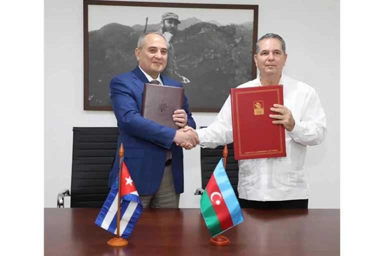 wAr3aIi2SUF5U9wSbToC4s9iOF39nIttwydvYM23_825