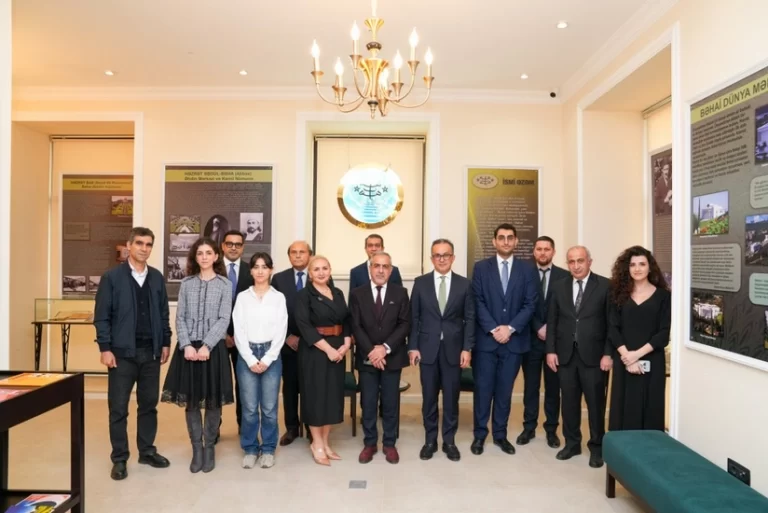 yfdBGWYGccVDWNs2lLJhHO0TN4FrkkmCFKyQNMRs_825