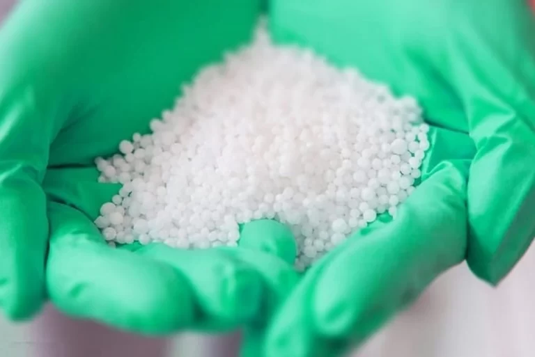 2647de06-5d02-3846-a3bd-acfe28cee180_825