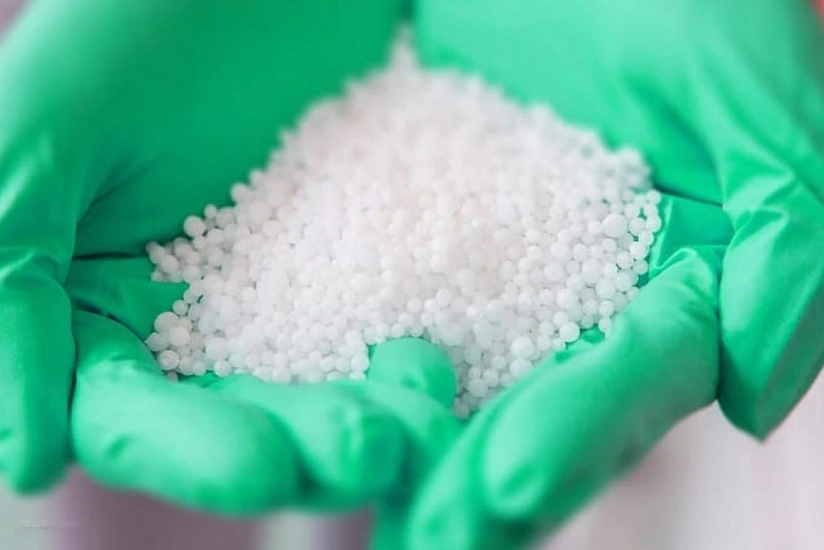 2647de06-5d02-3846-a3bd-acfe28cee180_825