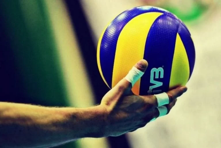 39f3e8a7-dfdb-38b9-be91-8768256ae85c_825