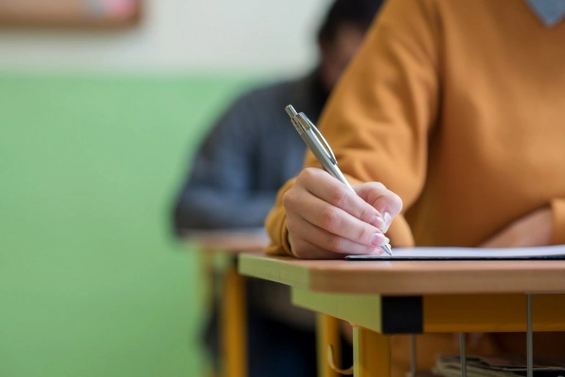 764df110-bccd-3585-a21e-168fb6e4287c_825