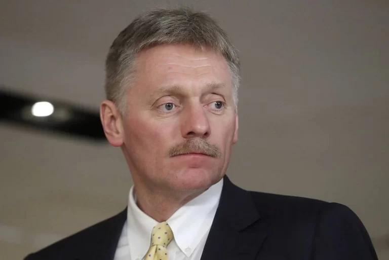 86714e9c-63be-3360-8bff-3f2cae99c850_825