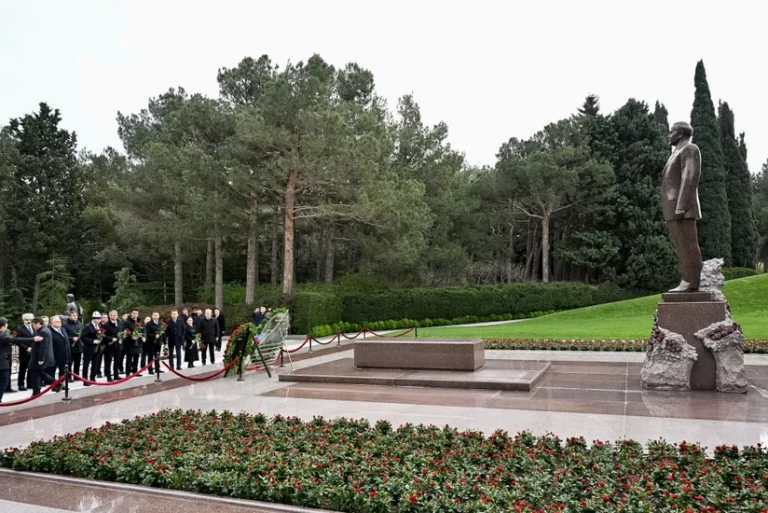 P5TvuGPznKfLnH5TcW0N4J3rPyZYnw51rrlGNTKb_825