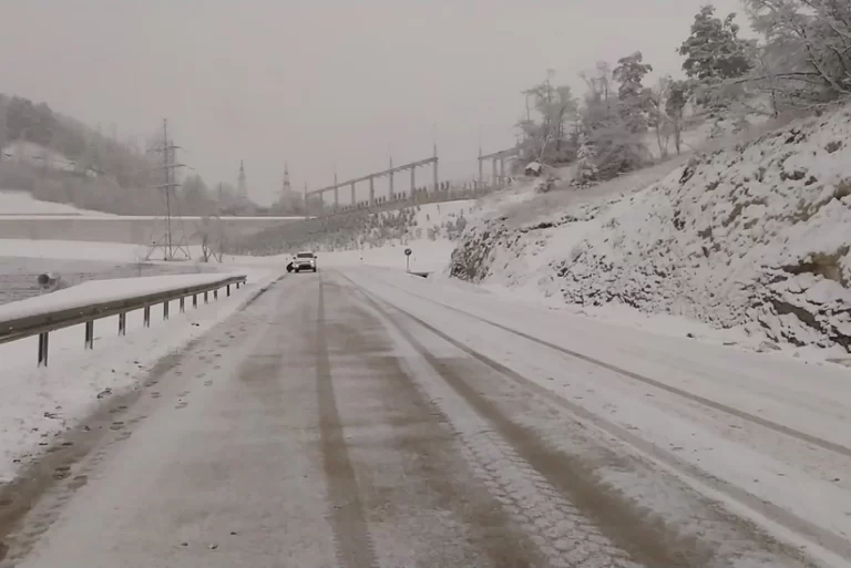 SOd9aUXCLgWorB4Yp5VZUEB1TW8ge7n2uvOeKTQd_825