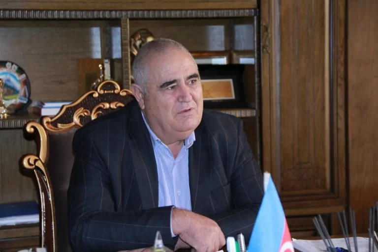 Wtjdkozloo0ieOw1D3aILgnhw1lDunqqLV9xfuFw_825