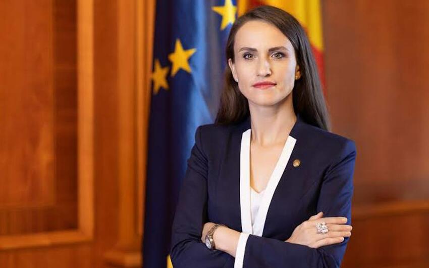 e6a95266-aced-4b2b-88e3-4571710b5293