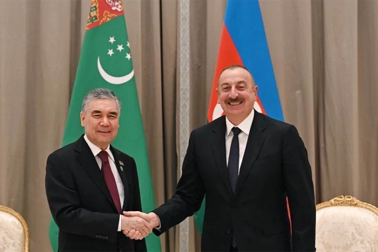 hwmXBOUTILMisoBWDr4T02iOmdodNvZEkI5Xwk3k_825