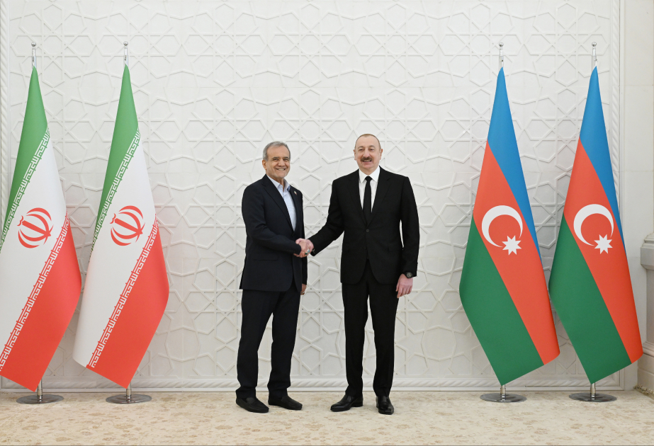 ilham_aliyev_pezeshkian_040625