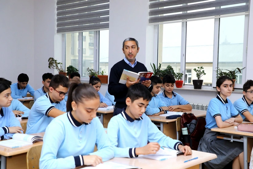 mymHgEQMxxGdsHYFn0gcQpV9RKCmUVo9gBrorHl2_825