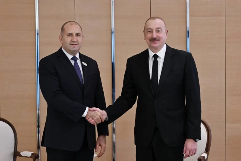 qgCg75105KuFrF8I29xNzwsYihceHhCSUVYu7JQN_825