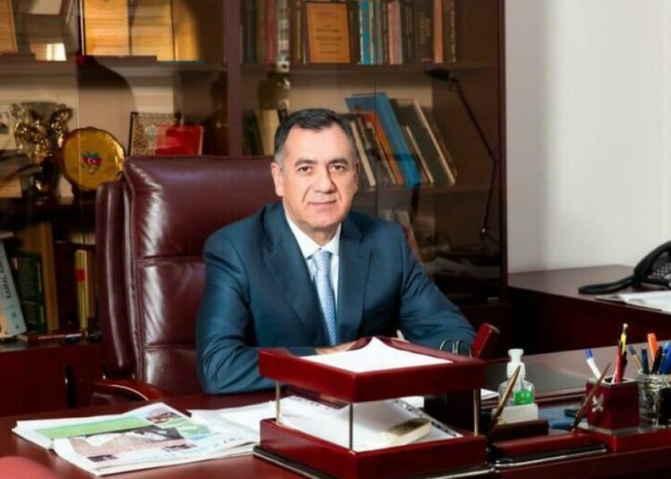 1767856423247229932695f59273f90d