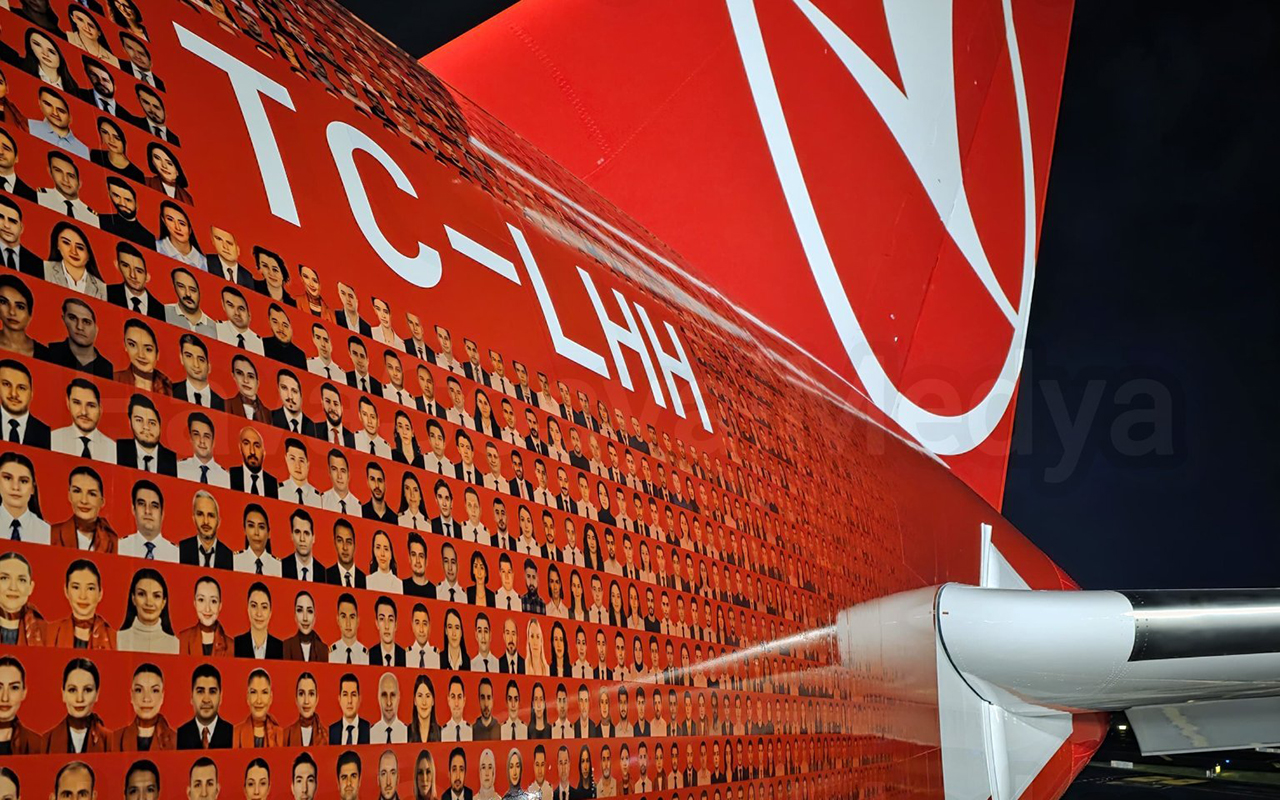 1767862674499146676695f7192c3e45