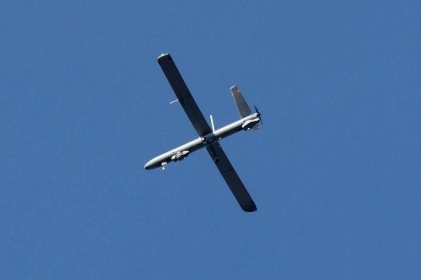 20f3d901-8ad7-3163-a931-5053f522b6ad_825