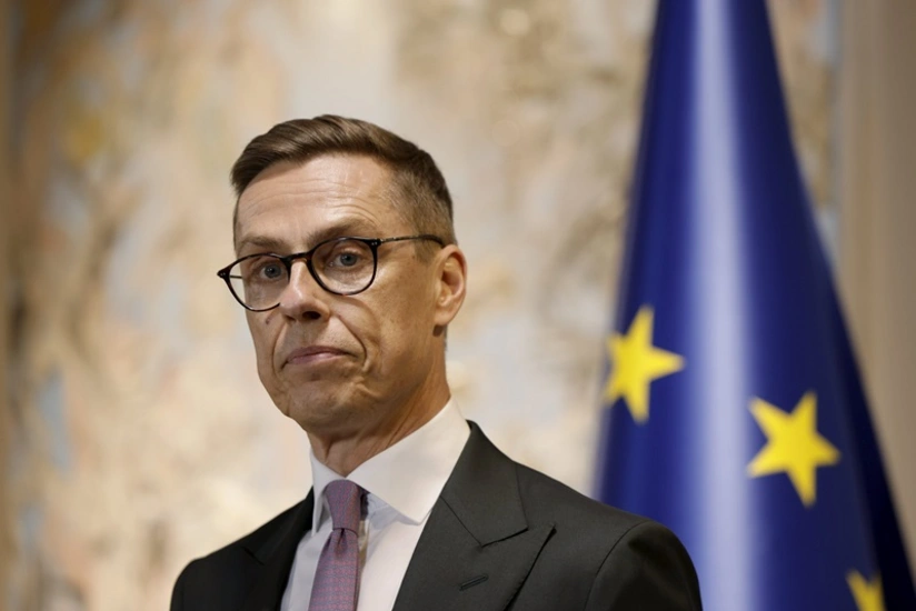 21653d81-1623-33d1-bc72-8c37c4c2c77f_825