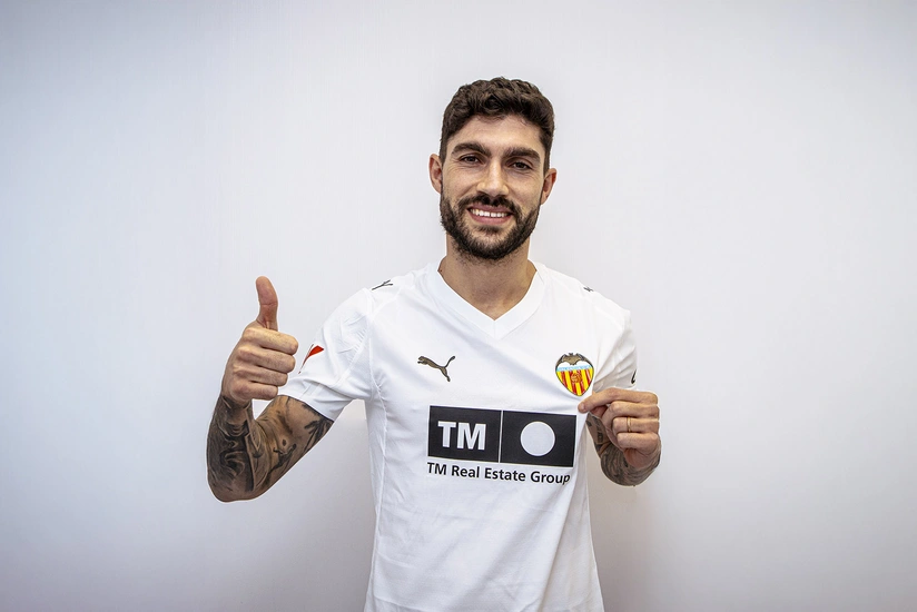 3FQGCUagvjpRbEKILNUvQtR7UF69cMz6SBa7DlYJ_825