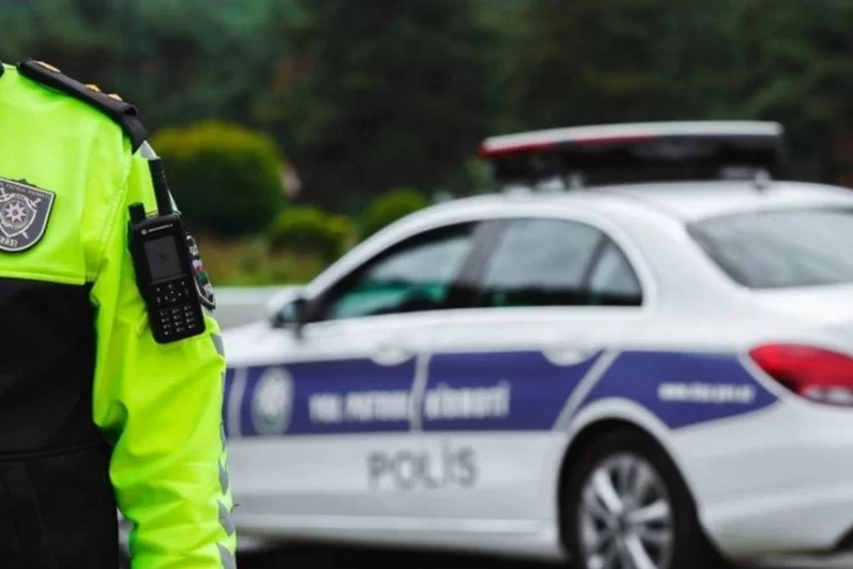 3b661ecc-ab79-34a8-825e-e0a0f2d6d385_825