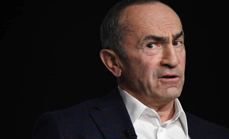 52c7017c5d16cd0544e65edcee84fae3