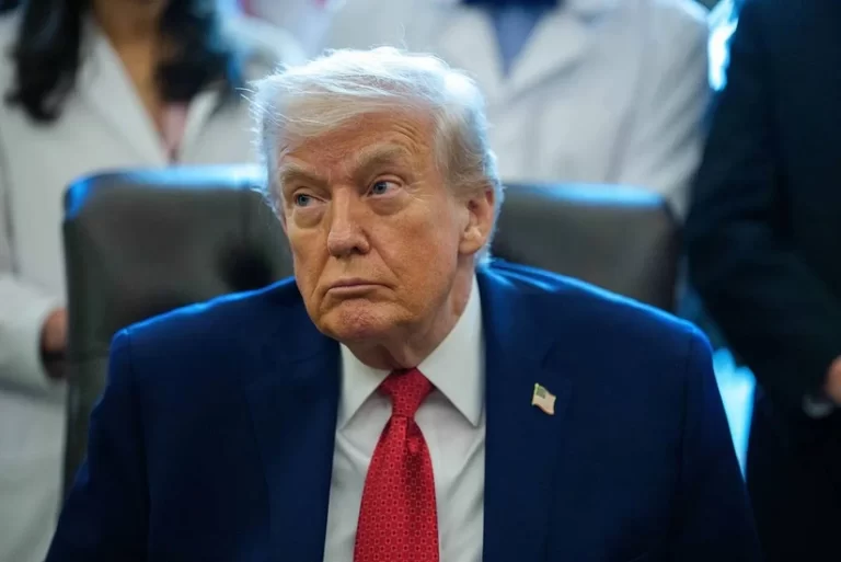 AcFvaxcsuGR4w7YddMfrFFjT5S57iPQfX7dKLQ10_825