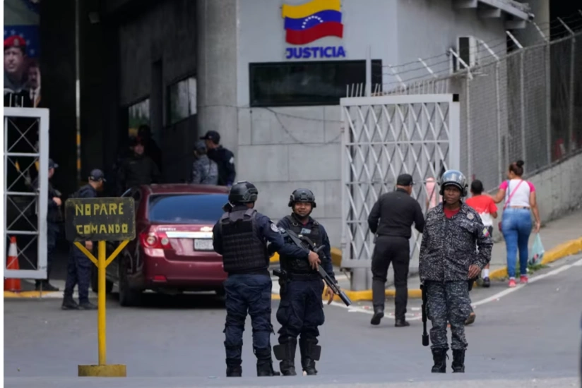 AtDVeDIboPWsxrw7WNjrSEznxhRPu6Hs4ptAQFwQ_825