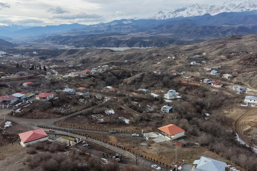 AzKZut1cc6f5MY6KVX6u4DitsYmPC5H0Pqkqou9I_825