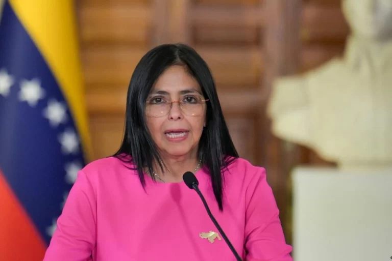 RBfTZqUKpBNocoHyl4DVeI5T7iQgN9dlCR9ETxhq_825