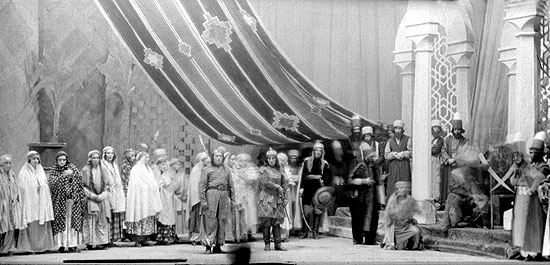 Scene_from_Shah_Ismayil_opera