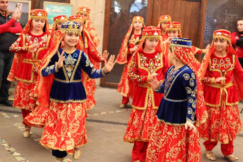 d99incsn62t3Xntrkxi7LqgJ1j7TB8NpKDfqBLiP_825