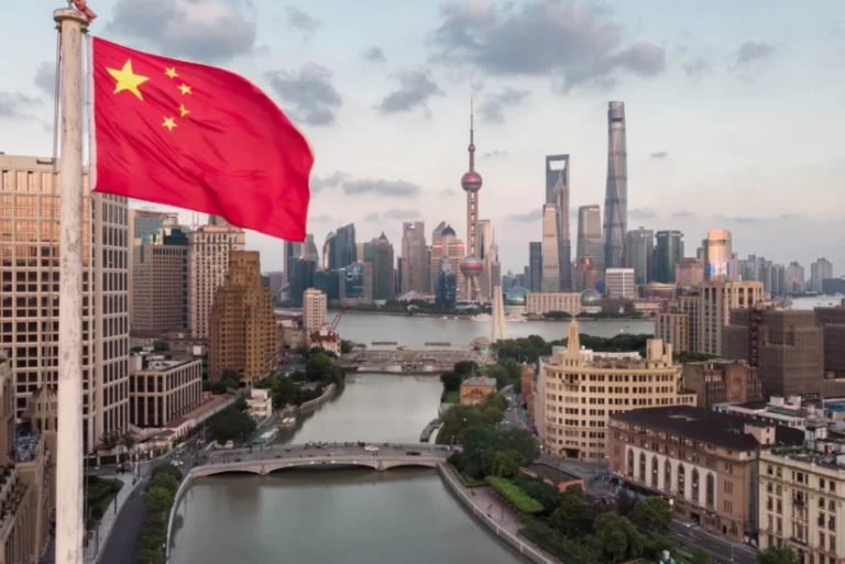 ePfZBQGFqjRJAr72cGg8vbywkb9UiZVKelw0rv1s_825 (1)