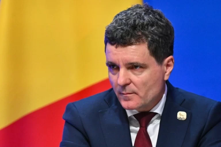 hwnh2bJih1ZLERDiHHyqrJhtFAf7wKvHqLigRcdy_825