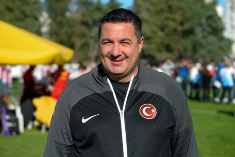 lDD1b3DgC3bjMsueDgo9hCyaFO2bj4JT3oW1LdnQ_825