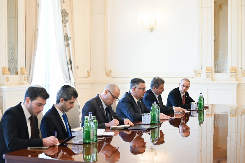 m6nUxwxSGyHd7CGzZhlbRKtPTxcXYqy4UeyRLjvd_825