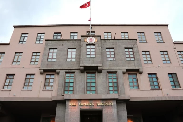 pxPxJypZxNpSP7ov4oHxp1MSK5555Su1D2mxnSgB_825